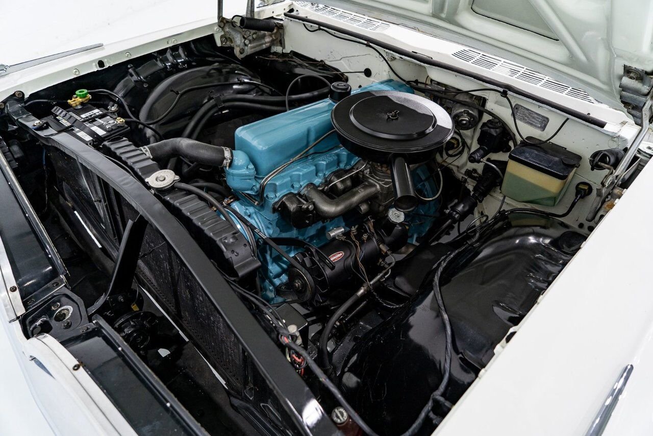 Pontiac PARISIENNE **PRIX EN USD** Fully restored with 261cu.in. and GM built sheet 1959 Blanc Montréal - photo #16