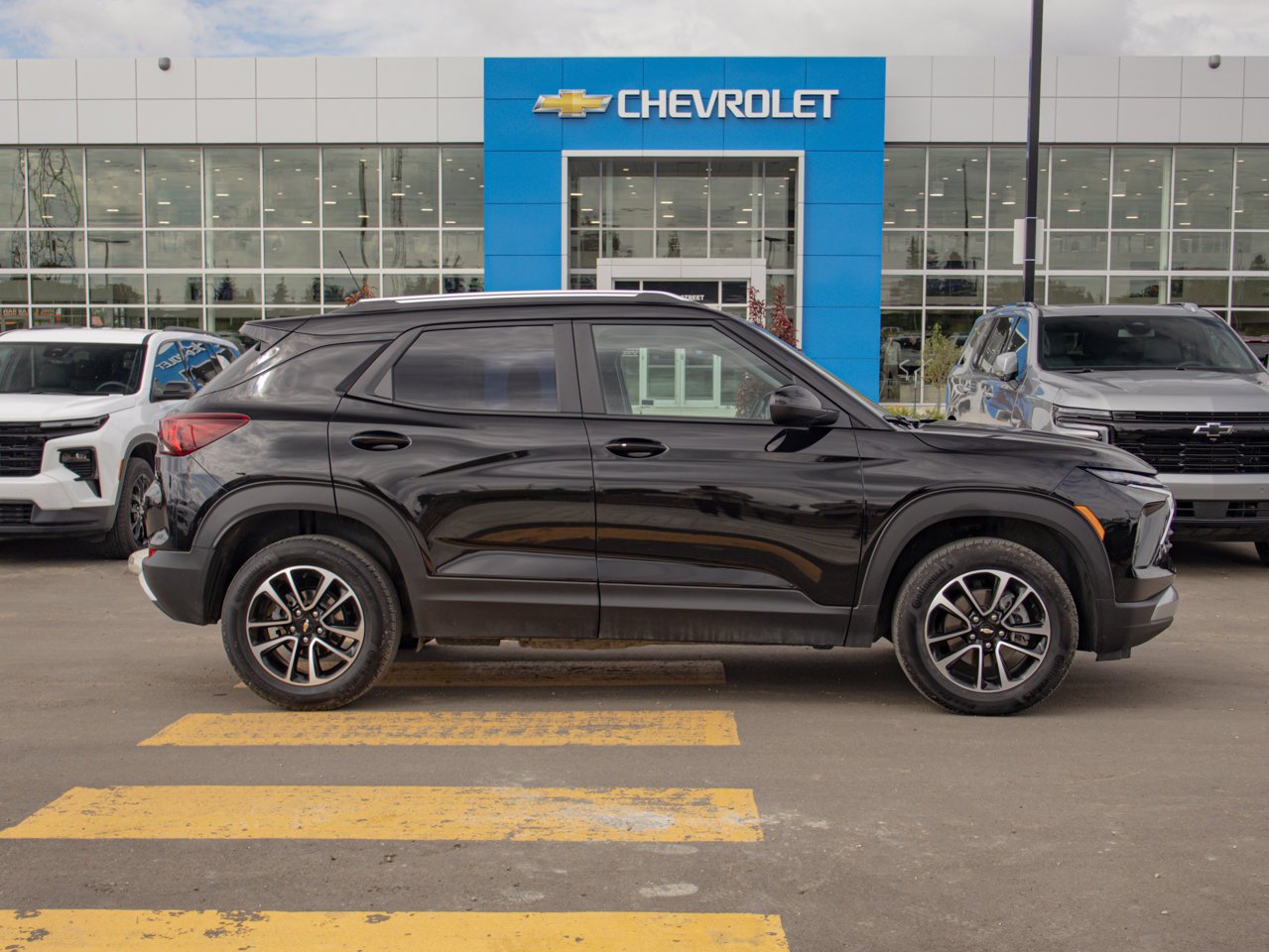 2026 Chevrolet Trailblazer AWD 4dr LT Black Sherwood Park - photo #11