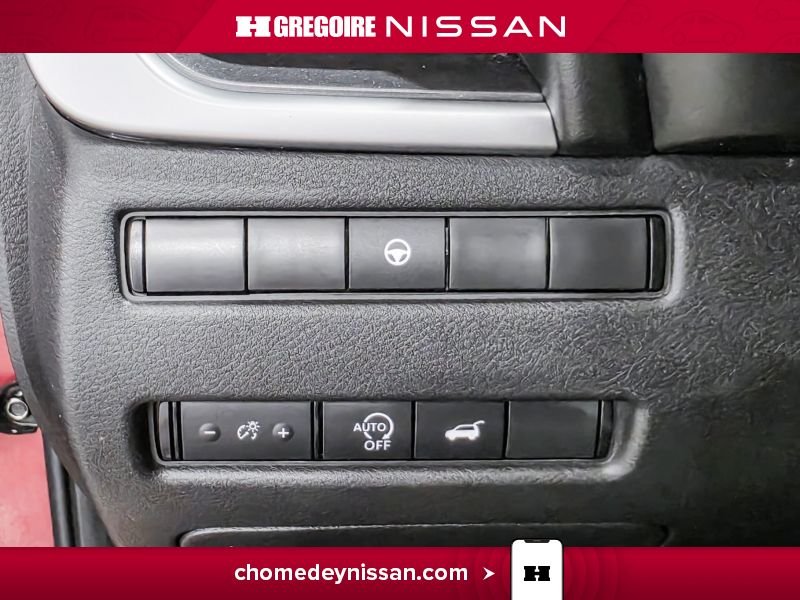 Nissan Rogue 2024 Rouge Laval - photo #14