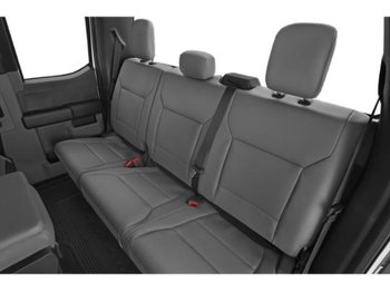Ford Super Duty F-350 à roues arrière simples XLT
