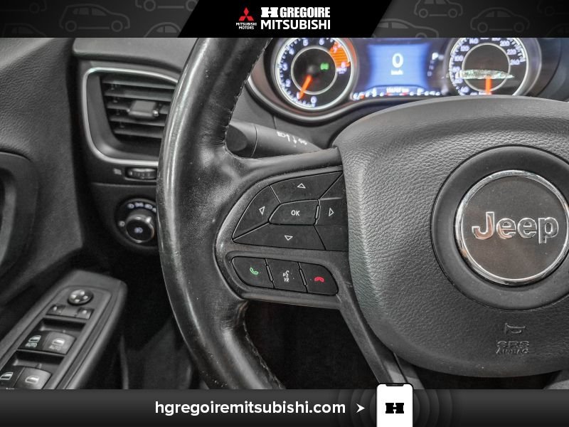 Jeep Cherokee 2019 Gris Laval - photo #17