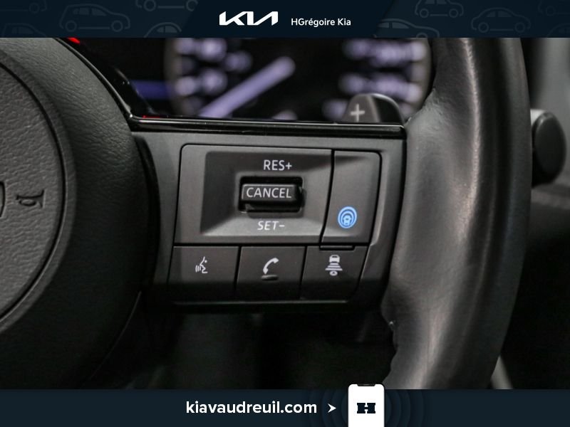 Nissan Rogue 2023 Beige Laval - photo #16