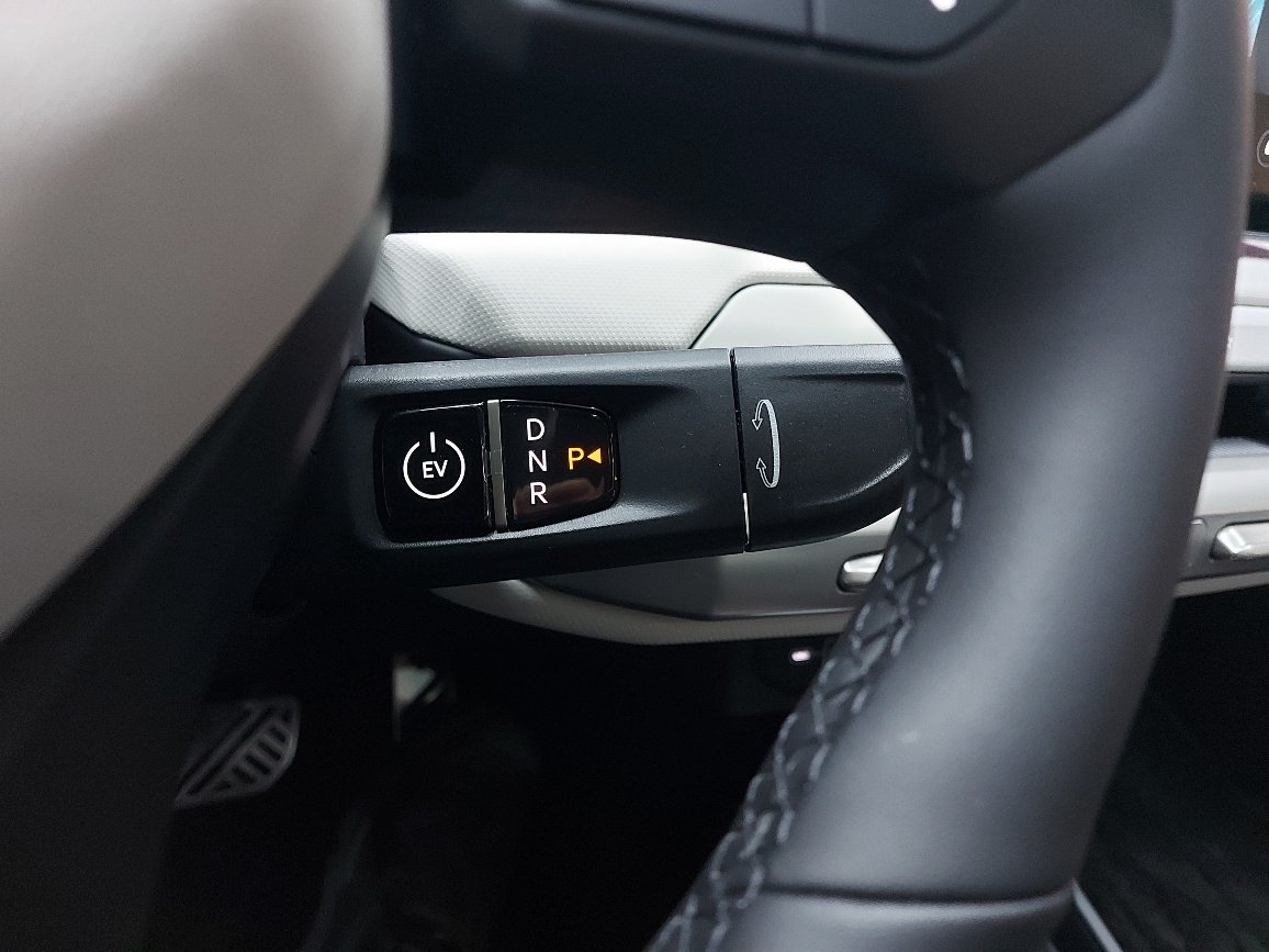 2026 KIA EV4 Fusion Black Blainville - photo #25