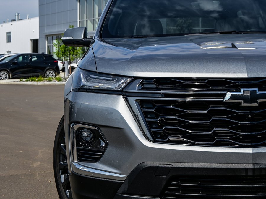 2023 Chevrolet Traverse 2023 Grey