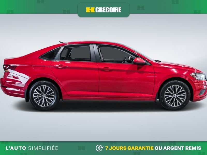 2019 Volkswagen Jetta Red Laval - photo #10