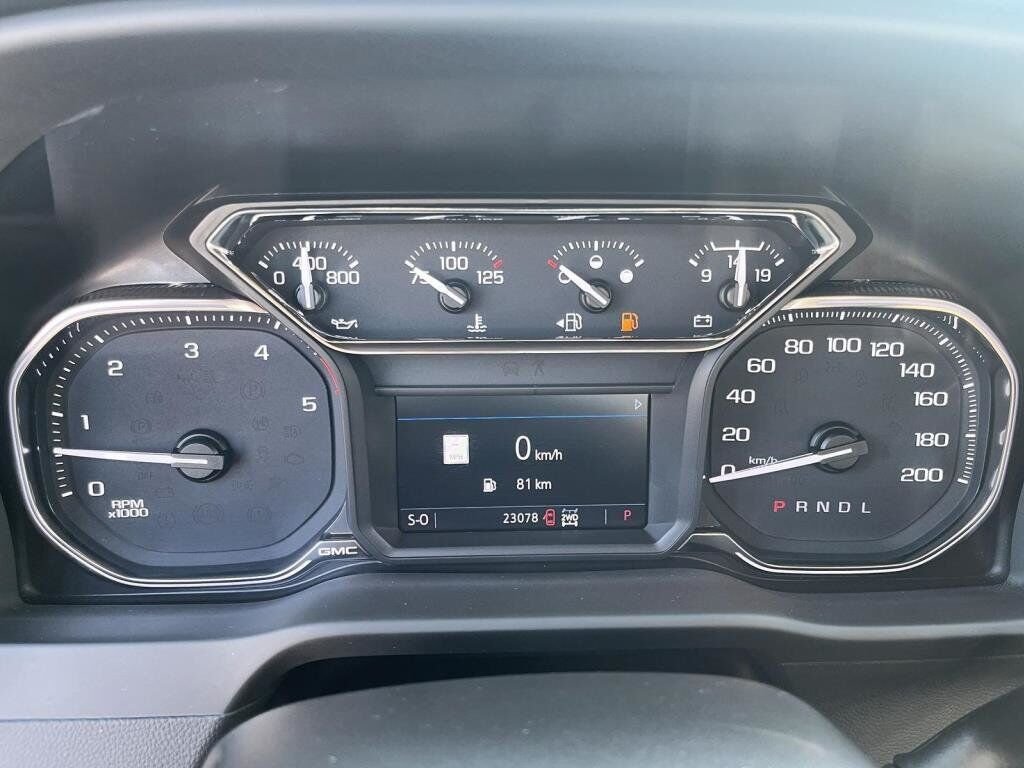 GMC Sierra 2500HD NIV 1GT19PEY4PF204387 2023 Vert Chicoutimi - photo #9