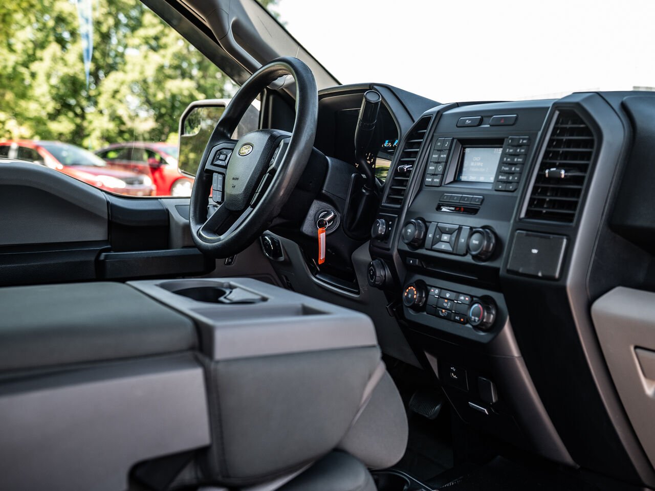 Ford F-150 2016 Blanc Sainte-Julienne - photo #25