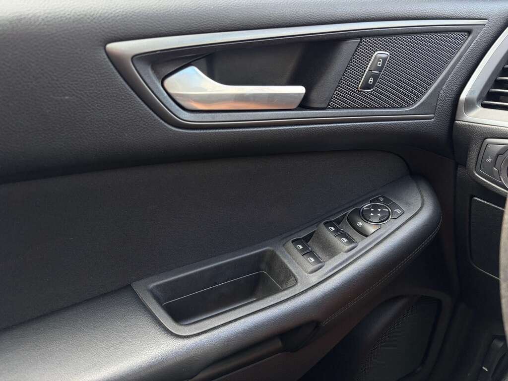 2015 Ford Edge 4dr SE AWD Grey Gatineau - photo #9