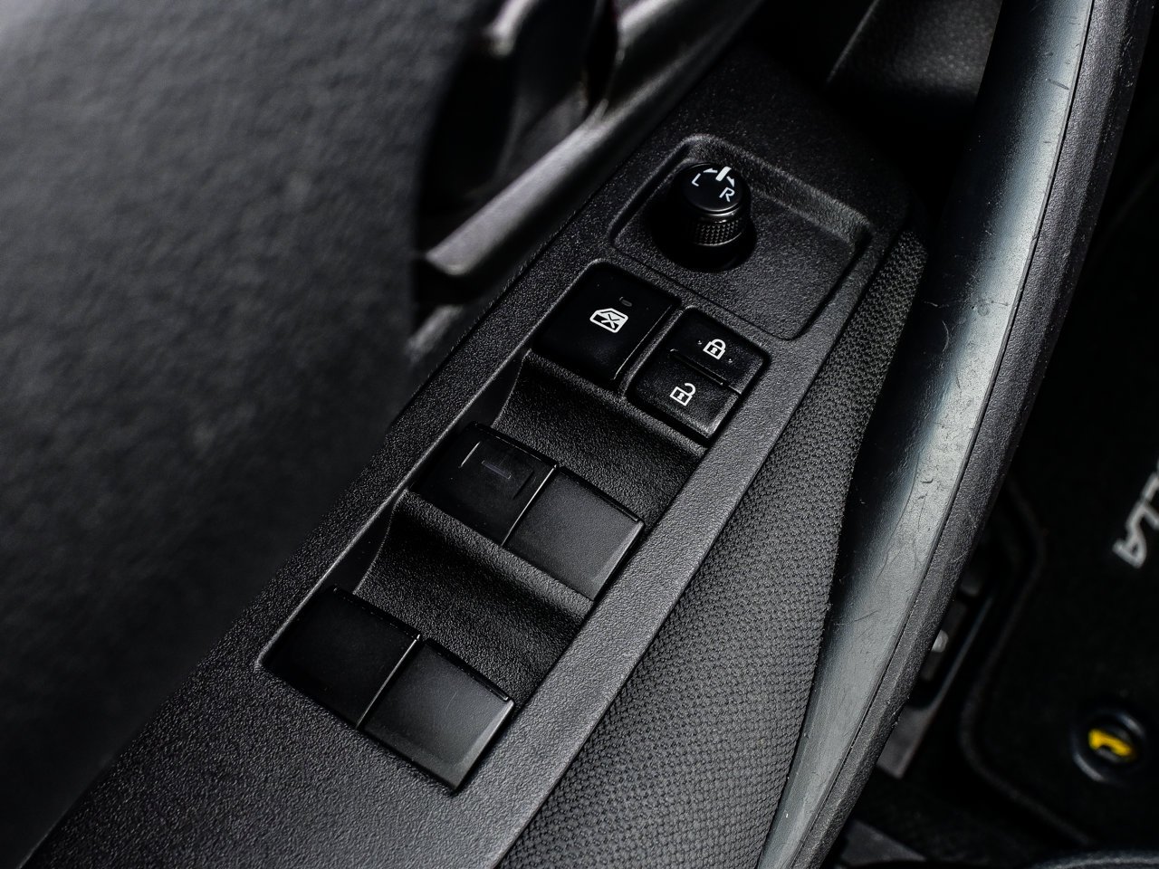 2024 Toyota Corolla LE CVT Black Sherwood Park - photo #17