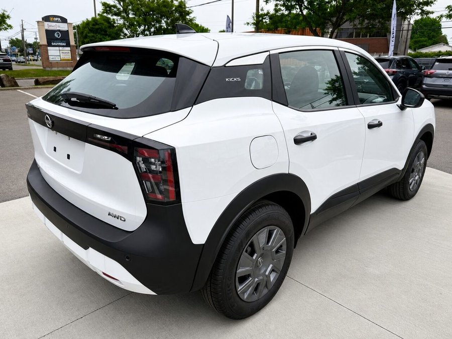 NISSAN Kicks 2026 2026 Bleu foncé nacré