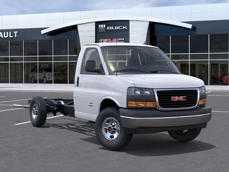 GMC FOURGONNETTE COMMERCIALE TRONQUÉE SAVANA 3500 fourgonnette 159 po 2026 Blanc Sherbrooke - photo #6