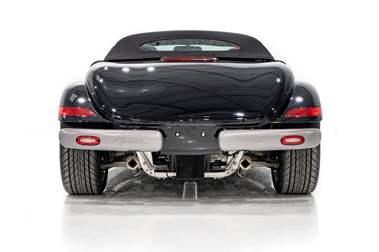 1999 Plymouth Prowler Desirable Black Colour with only 7,611KM (4756mi) from new **PRICE IN USD** Black Montreal - photo #6