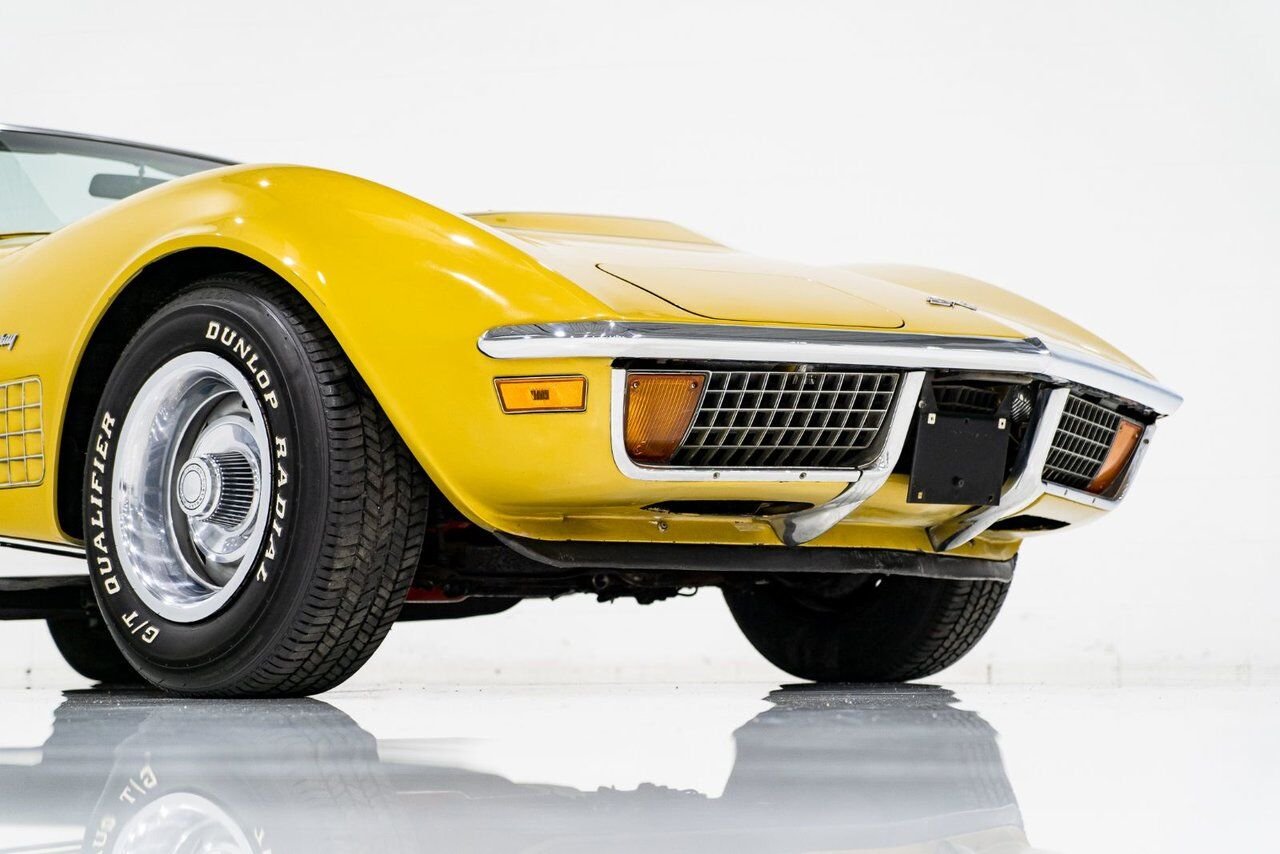 1972 Chevrolet Corvette Unrestored matching# LT1 with documented 103,454km(64,283mi) | PRIX EN USD Gold Montreal - photo #25
