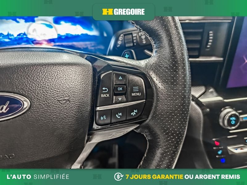 2022 Ford Explorer White Saint-Eustache - photo #15