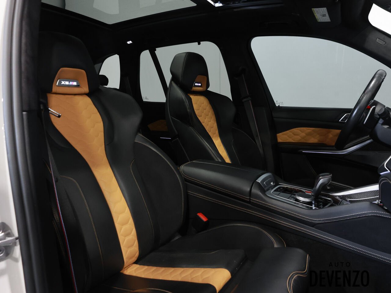 2022 BMW X5 M White Saint-Eustache - photo #8