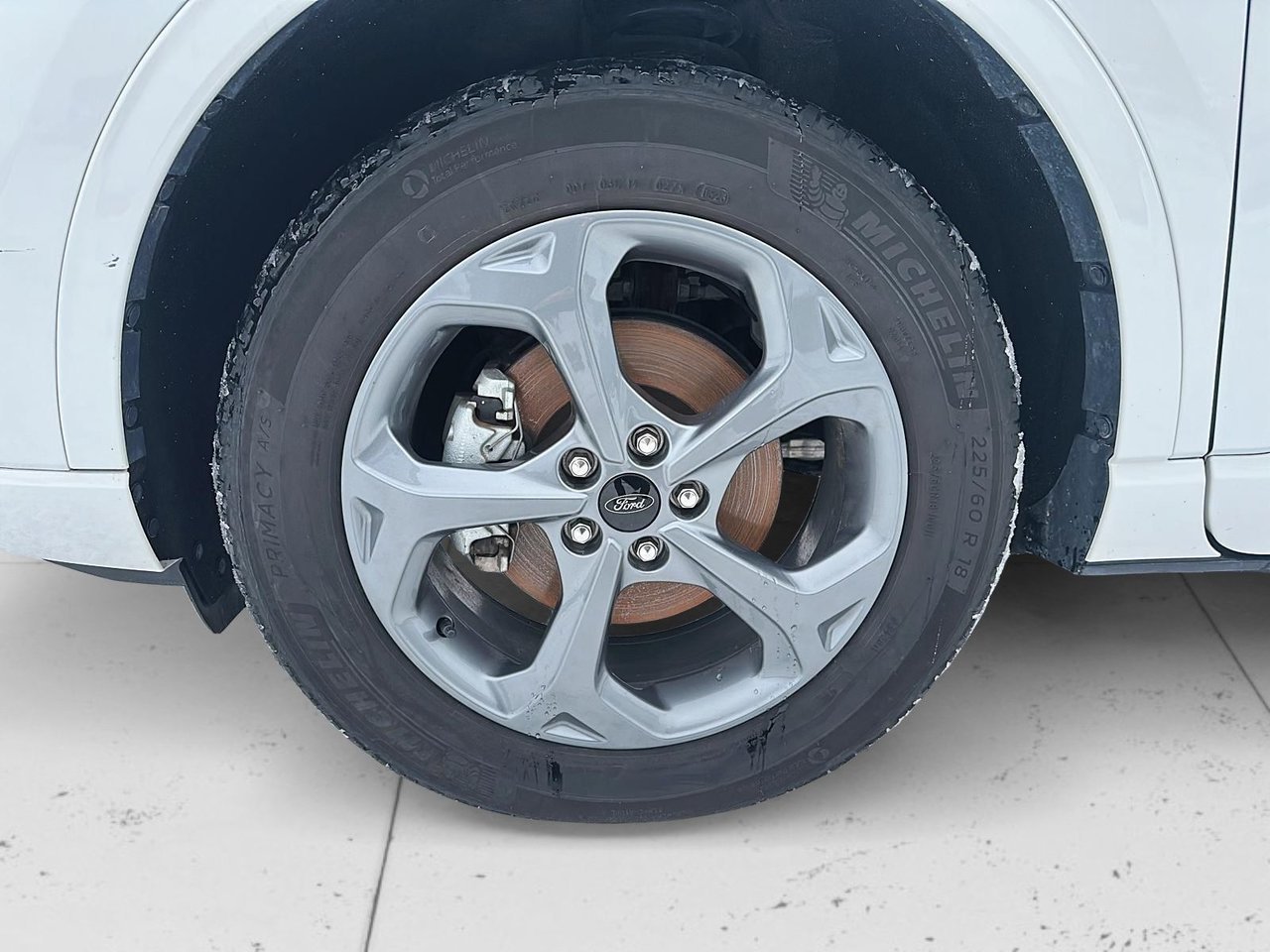 Ford Escape 2023 Blanc Rouyn-Noranda - photo #6