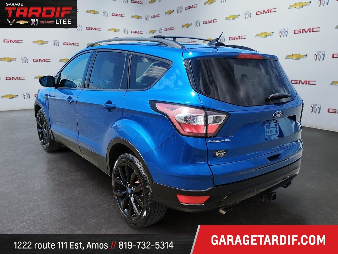 Ford Escape 2018 Bleu Amos - photo #3