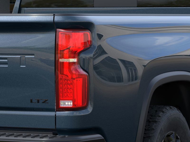 2025 Chevrolet Silverado 2500HD LTZ Lakeshore Blue Metallic Saint-Eustache - photo #10