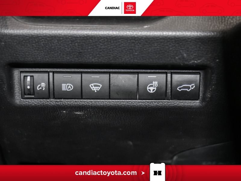 2022 Toyota Rav 4 White Blainville - photo #24
