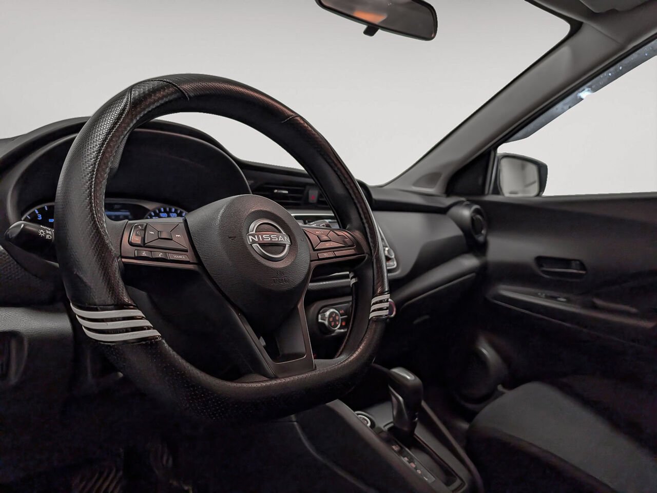 Nissan KICKS S 8 Pneus Bas Kilométrage 2023 Bleu Sherbrooke - photo #7