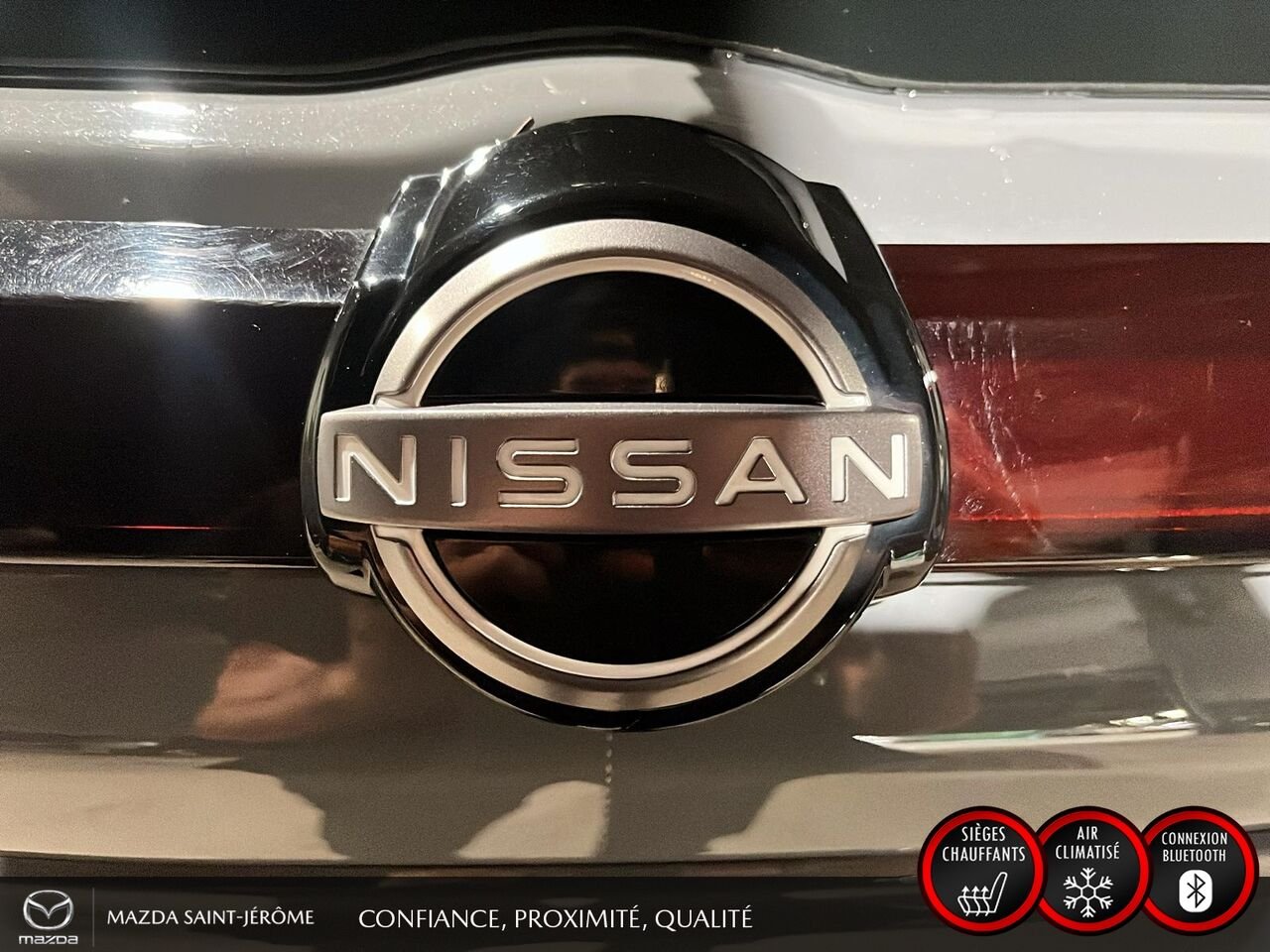Nissan Kicks SR | DÉMARREUR À DISTANCE | AIDE AU STATIONNEMENT | MAGS NOIR 2023 Gris Saint-Jérôme - photo #7