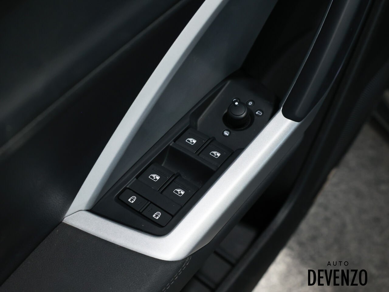 2025 Audi Q3 Grey Saint-Eustache - photo #11