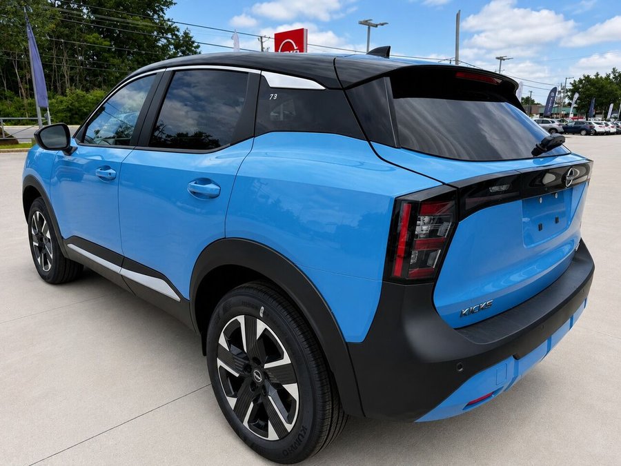NISSAN Kicks 2026 2026 Bleu glacial arctique/Noir intense