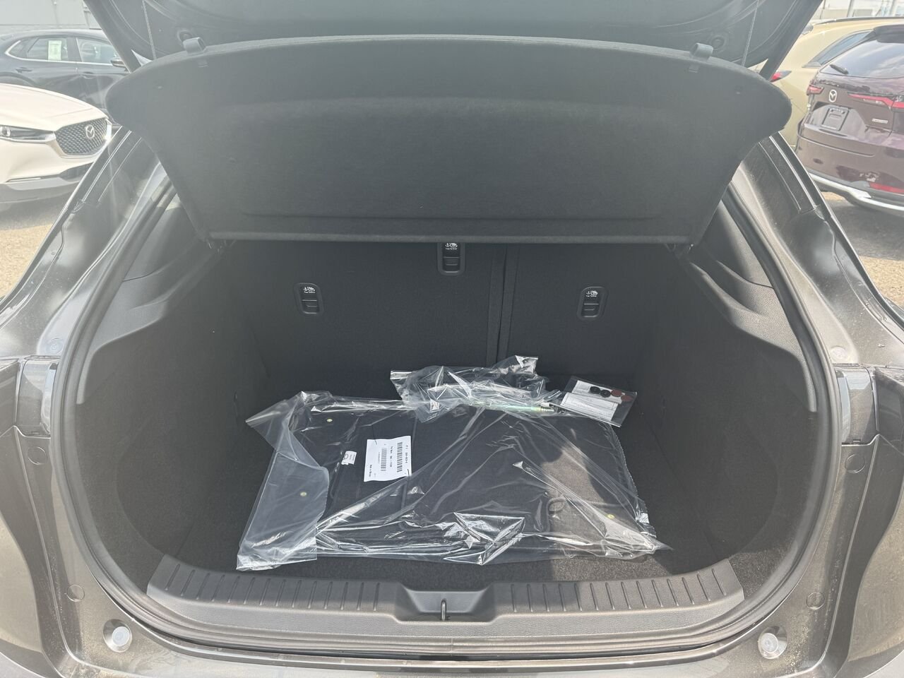 2026 Mazda CX-30 GX TI Machine Grey Metallic Saint-Jérôme - photo #27