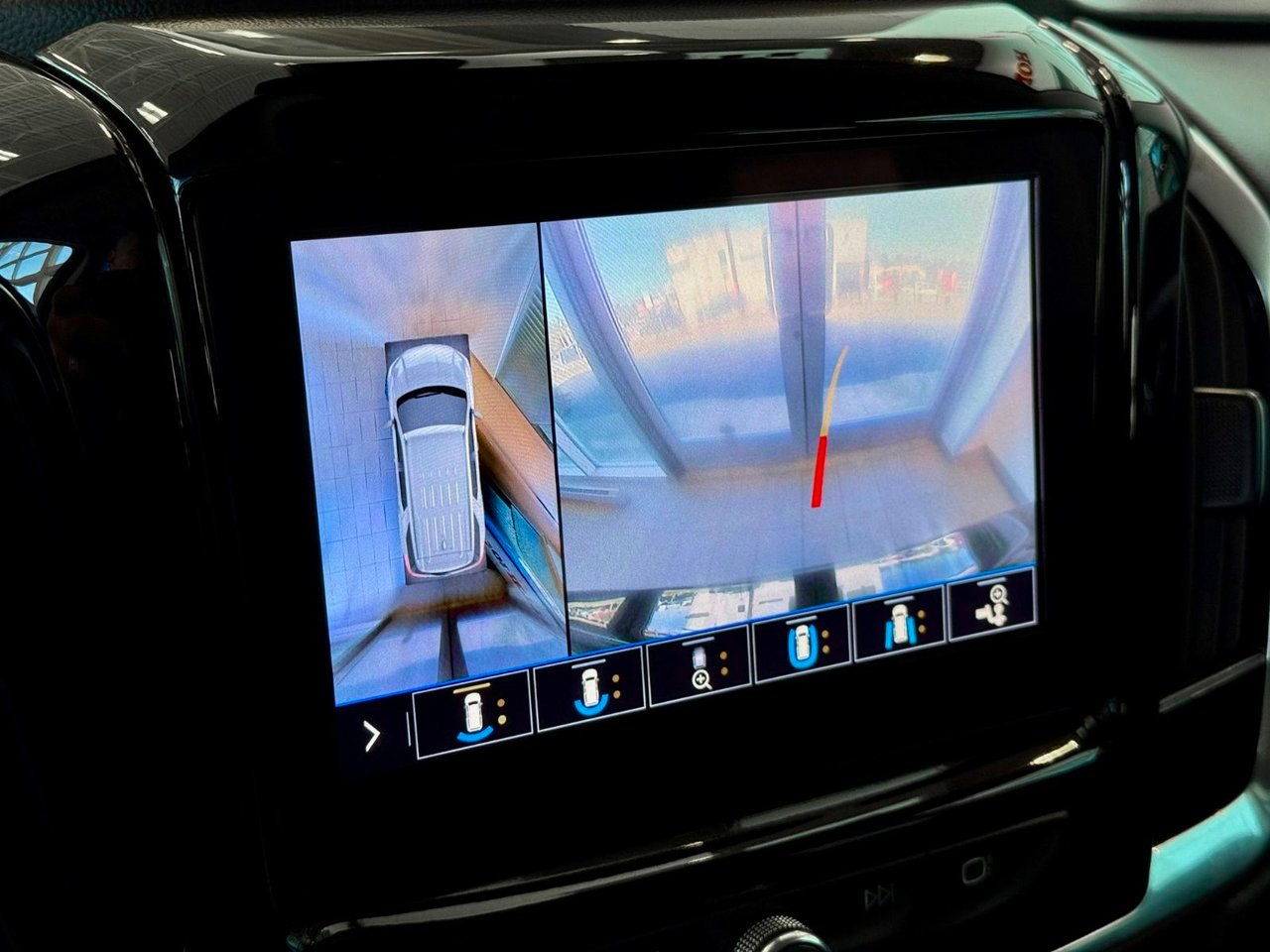 2020 Chevrolet Traverse Notre-Dame-des-Prairies - photo #25
