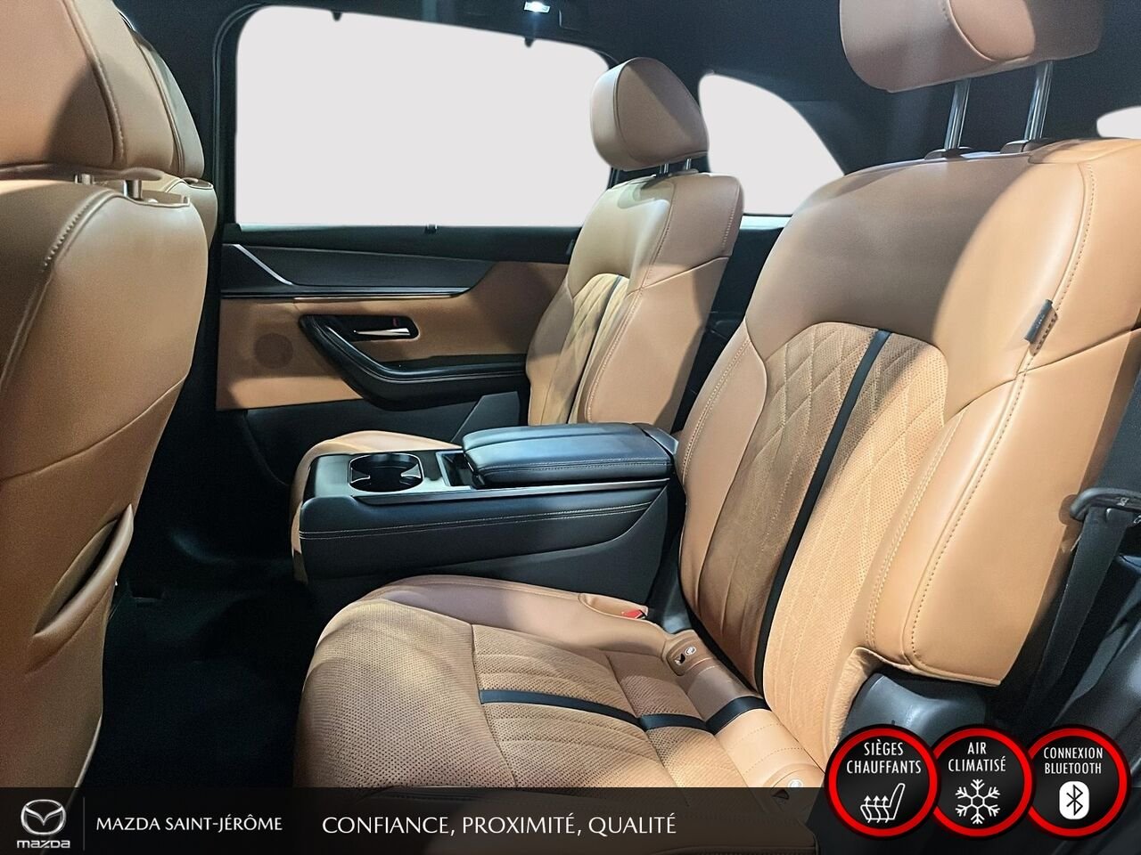 2024 Mazda CX-90 hybride léger Signature | TOIT PANORAMIQUE | AWD | CUIR NAPPA | SIEGES CAPITAINES Grey Saint-Jérôme - photo #22