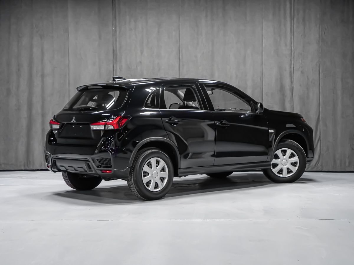 Mitsubishi RVR ES 2026 Noir Labrador Montréal - photo #7