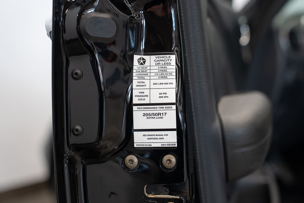 2004 Chrysler PT Cruiser Black Montreal - photo #33
