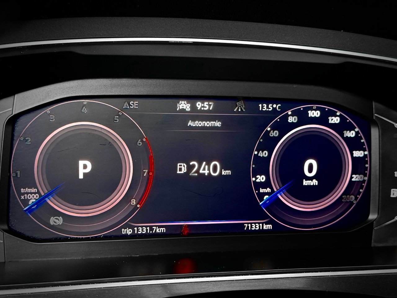 2024 Volkswagen Tiguan Silver Notre-Dame-des-Prairies - photo #25