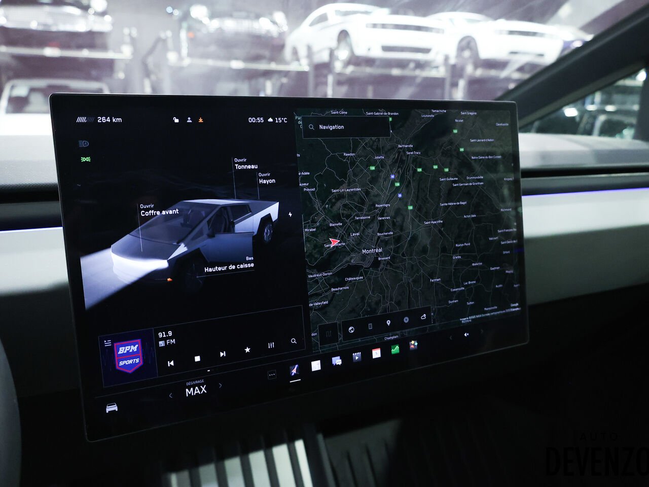 2024 Tesla Cybertruck Silver Saint-Eustache - photo #14