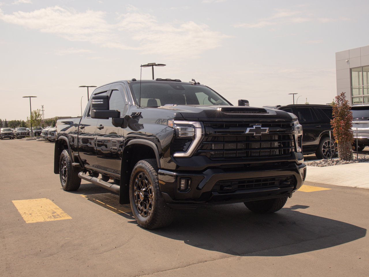2024 Chevrolet Silverado 2500HD 4WD Crew Cab 159 LT Black Sherwood Park - photo #13