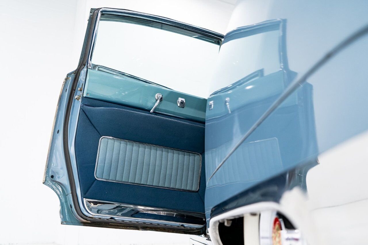1954 Cadillac Fleetwood Unrestored fully original survivor **PRICE IN USD** Blue Montreal - photo #52