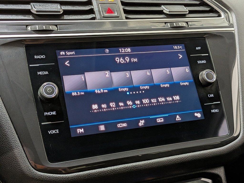 2024 Volkswagen Tiguan Comfortline 4MOTION Grey Val-David - photo #19