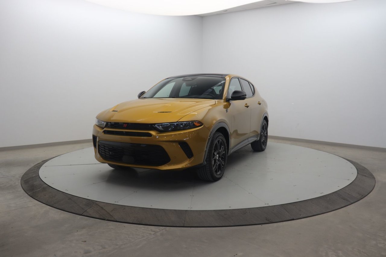 2024 Dodge Hornet R/T Plus Gold Baie-Comeau - photo #0