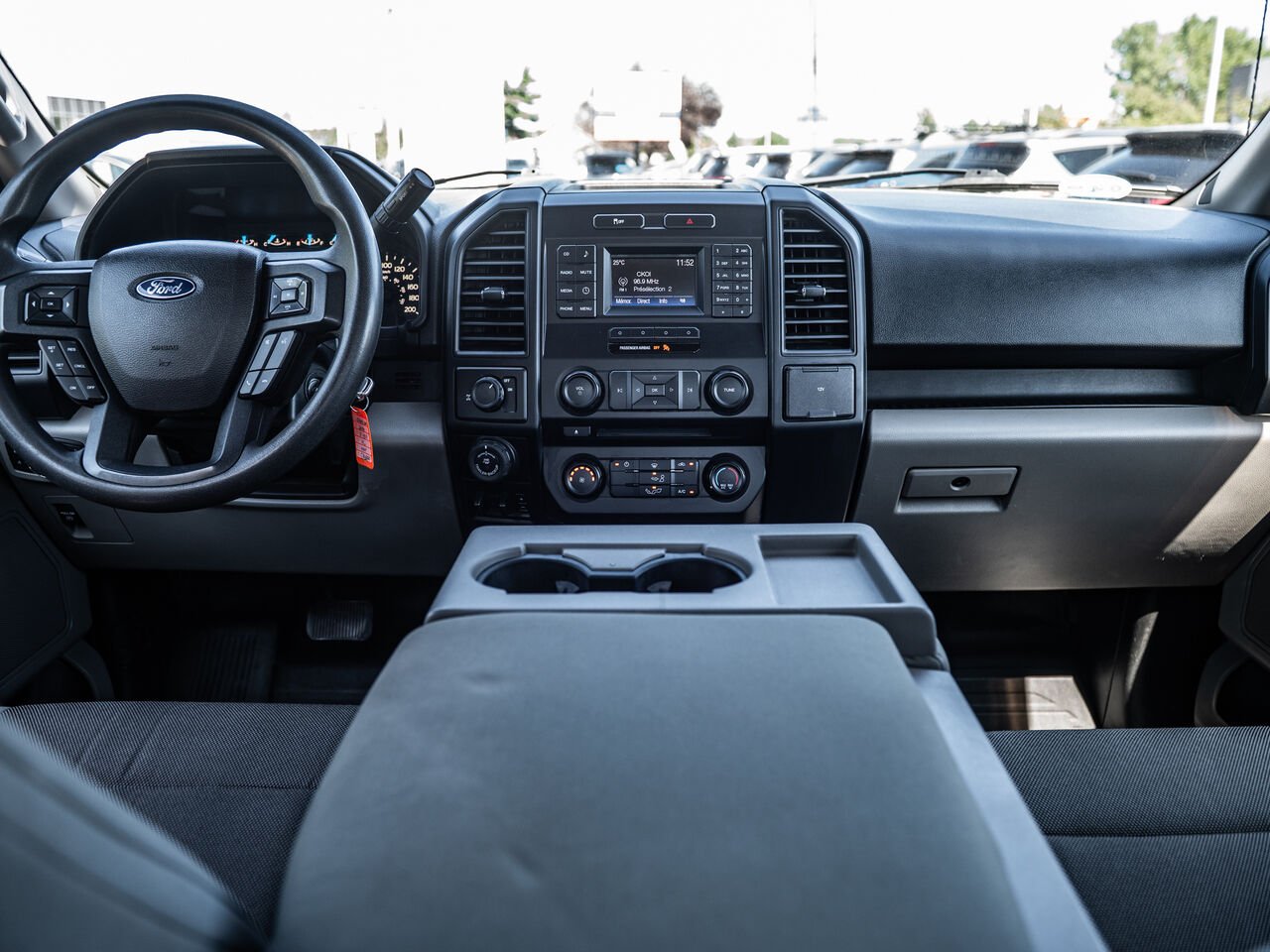 Ford F-150 2016 Blanc Sainte-Julienne - photo #22