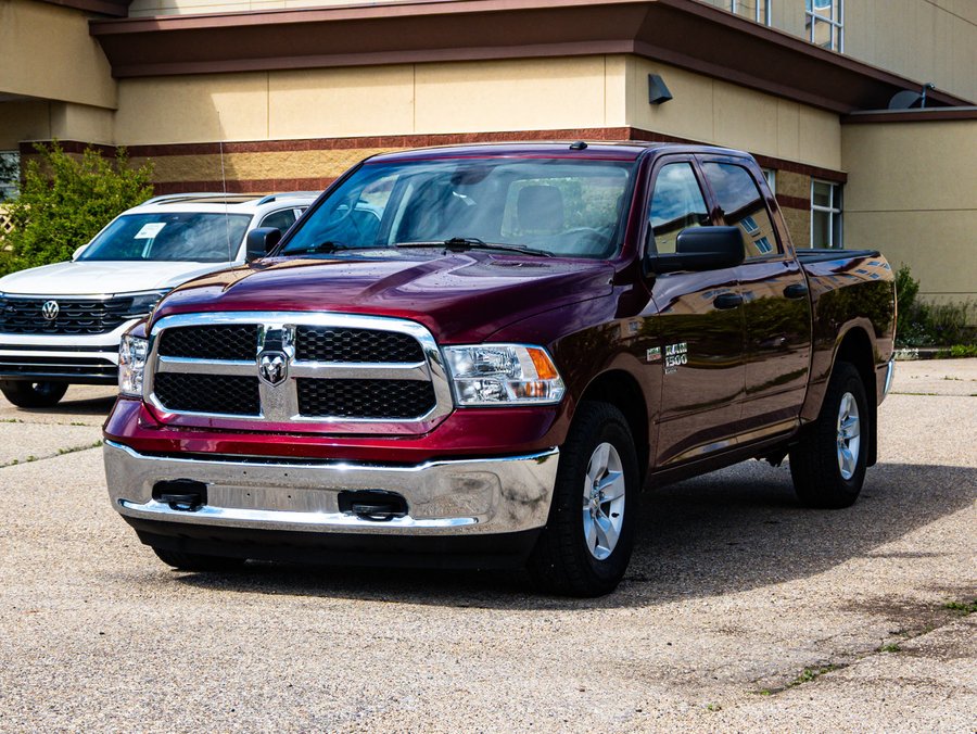2023 Ram 1500 Classic 2023 Red