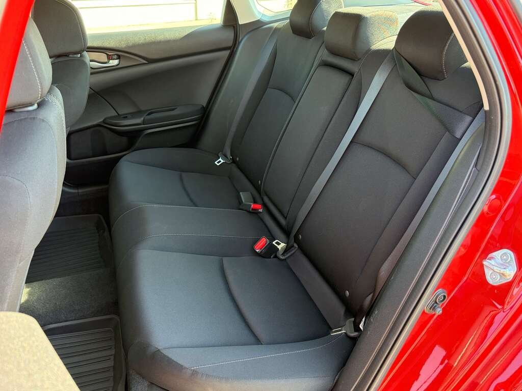 2021 Honda Civic EX Red Gatineau - photo #16