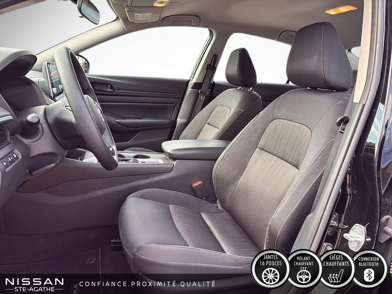 Nissan Altima 2.5 S | AWD | 46 902 KM | UN SEUL PROPRIÉTAIRE | CAMÉRA DE RECUL 2025 Noir Saint-Jérôme - photo #7