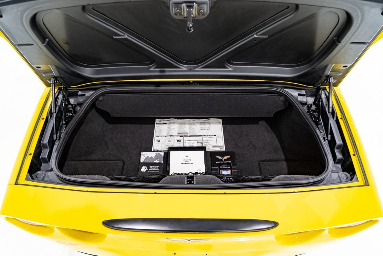 2008 Chevrolet Corvette PRIX EN USD | With Only 900km (563mi) From New With Window Sticker Yellow Montreal - photo #46
