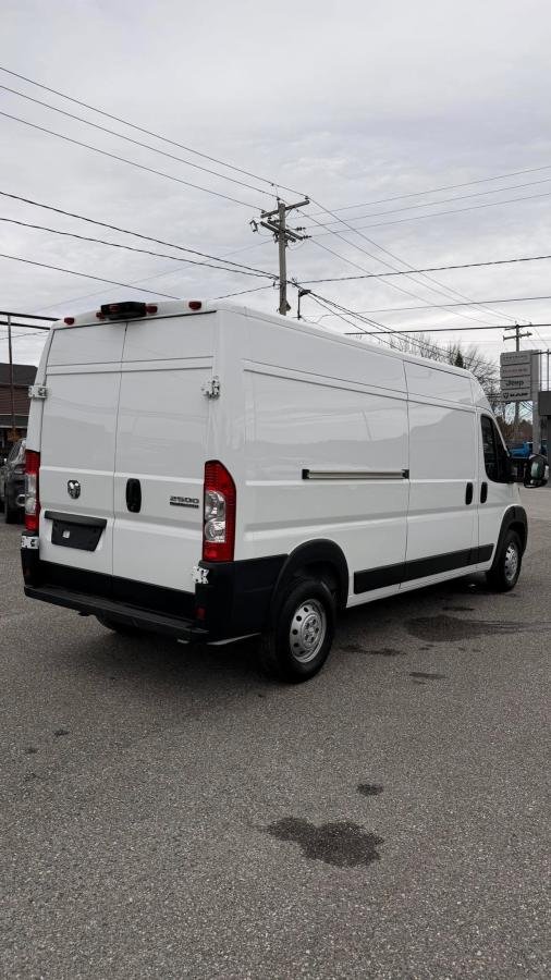 2023 RAM ProMaster Cargo Van White Nantes - photo #7