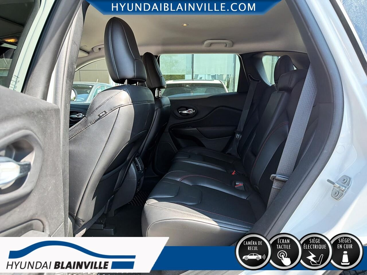2020 Jeep Cherokee White Blainville - photo #17