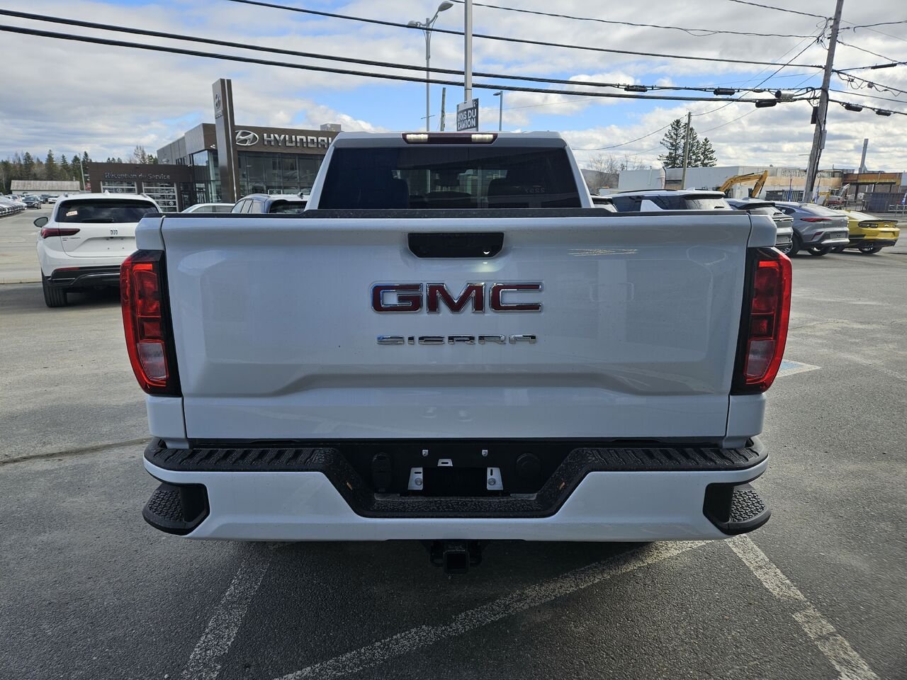 2026 GMC Sierra 1500 Pro cabine multiplace 4RM 157 po Summit White Thetford Mines - photo #4