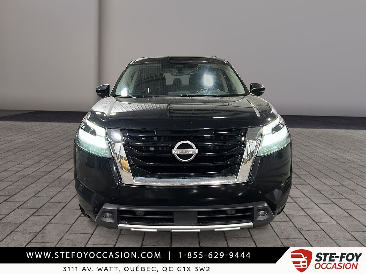 2024 Nissan Pathfinder Black Québec - photo #1