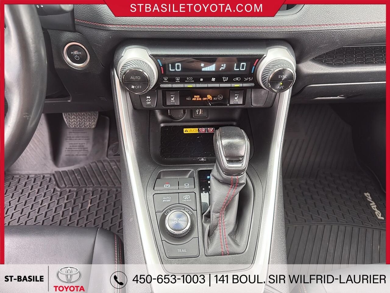 2024 TOYOTA RAV4 PRIME Blue Saint-Basile-le-Grand - photo #16