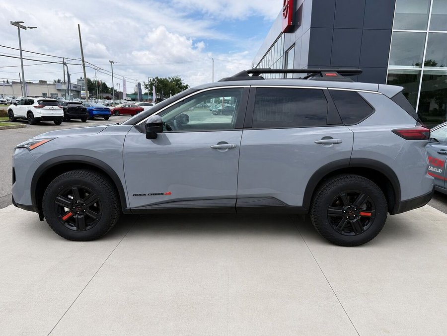 NISSAN Rogue 2026 2026 Gris roche nacré