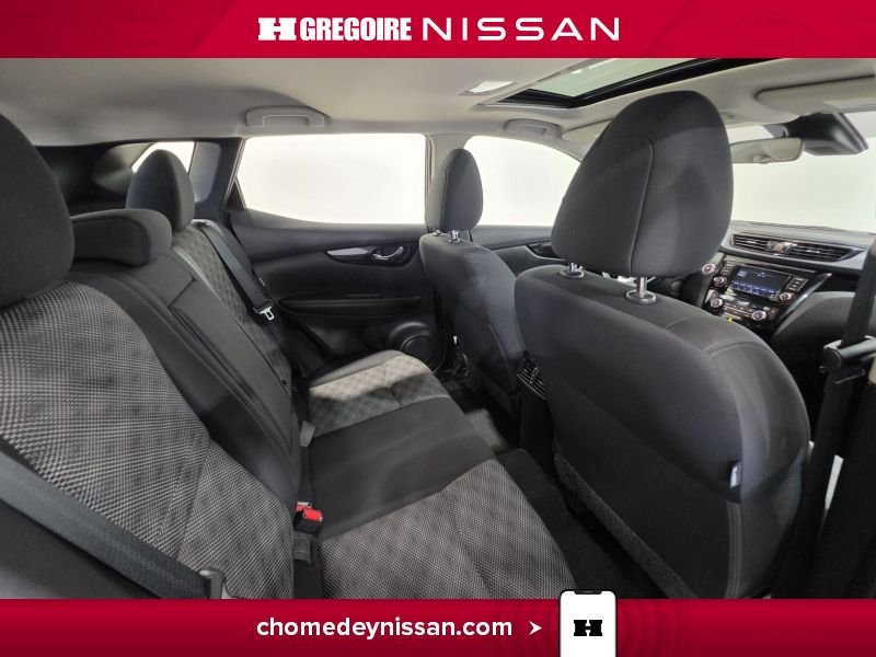2023 Nissan Qashqai Red Laval - photo #26